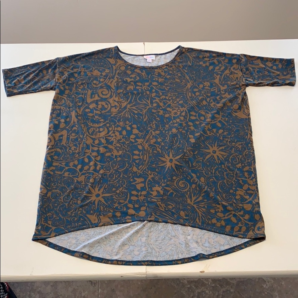 LuLaRoe “Irma” Never been worn! Size Large